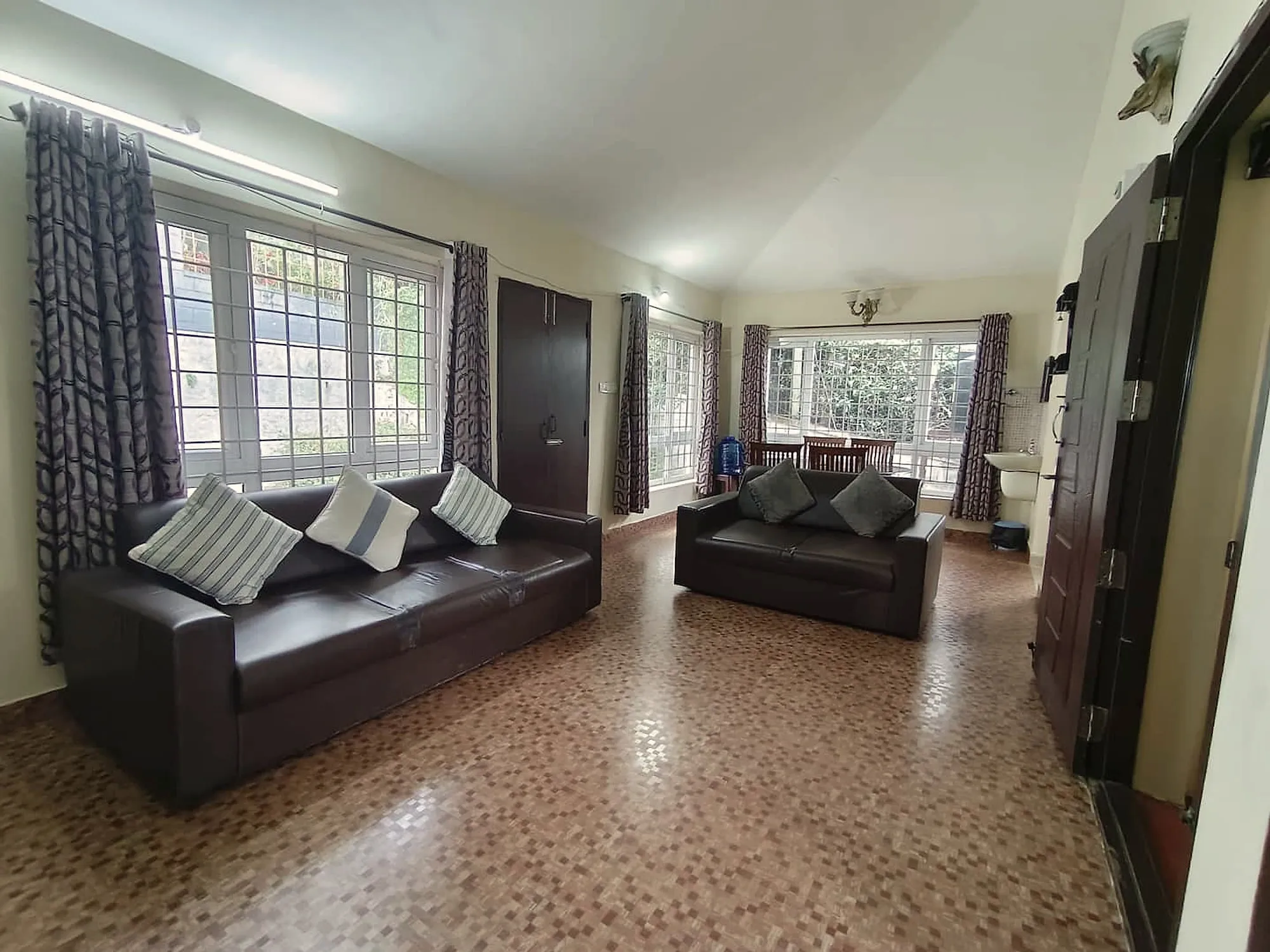 Second living room